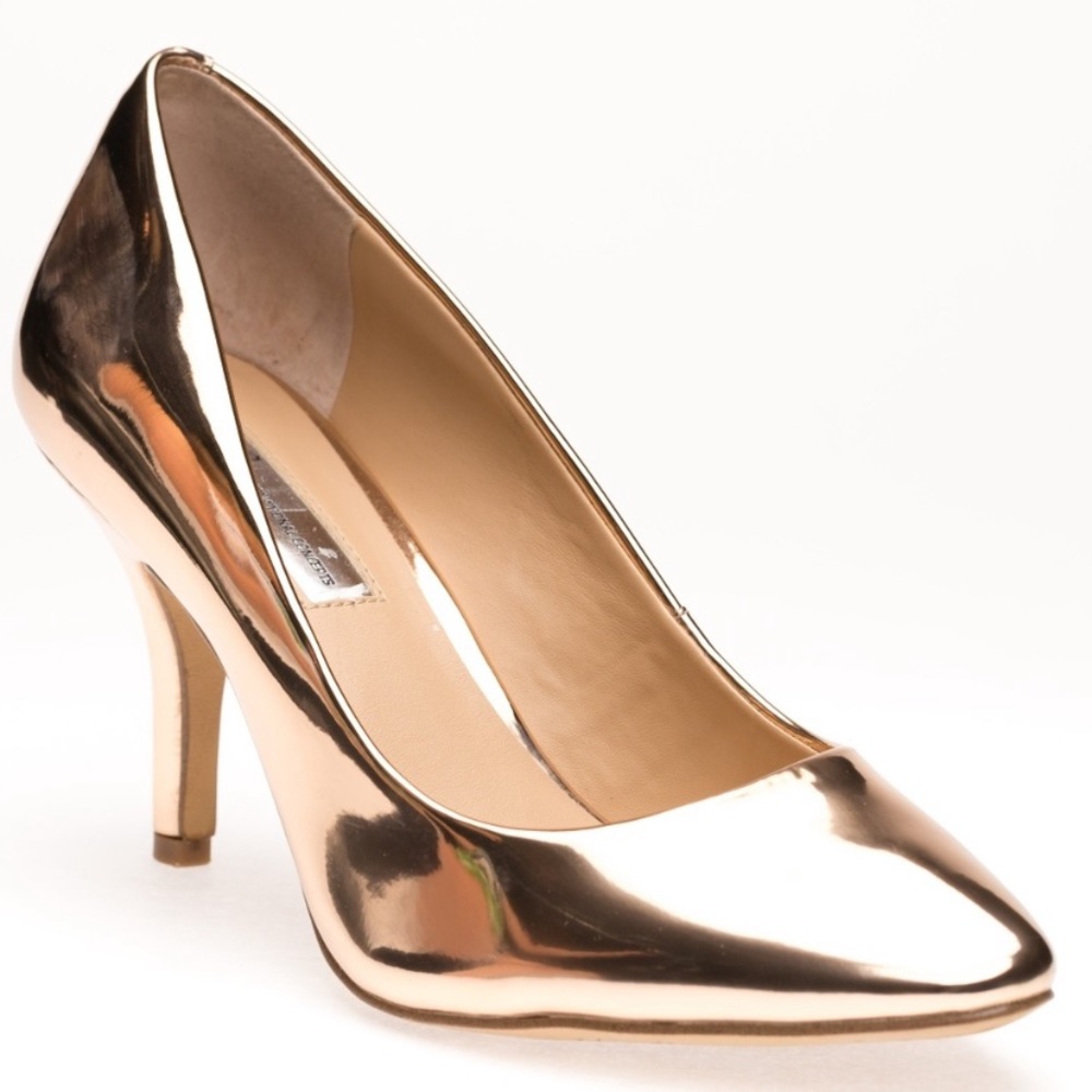 Inc International concepts pale gold heels size 8